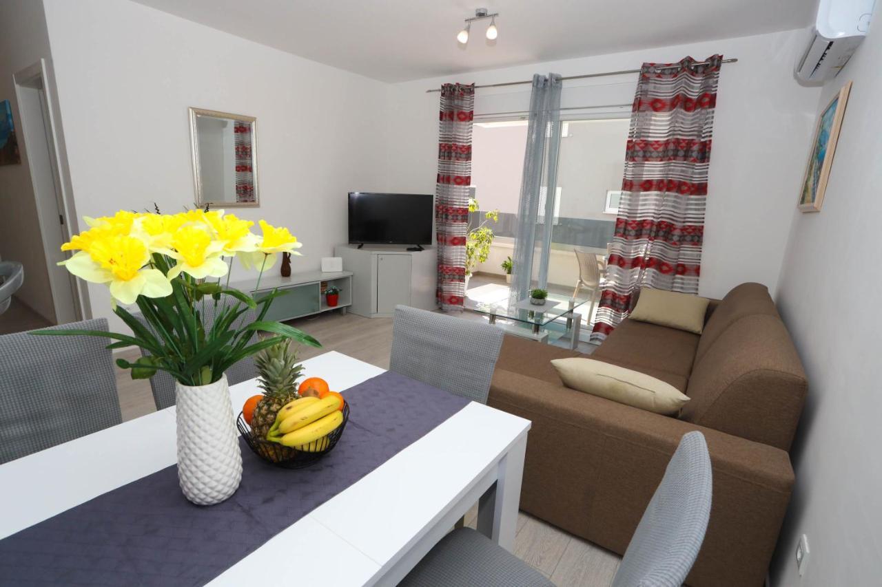 Apartman Petra มาคาร์สกา ภายนอก รูปภาพ