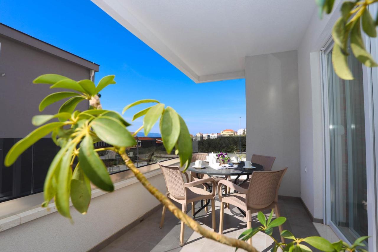 Apartman Petra มาคาร์สกา ภายนอก รูปภาพ