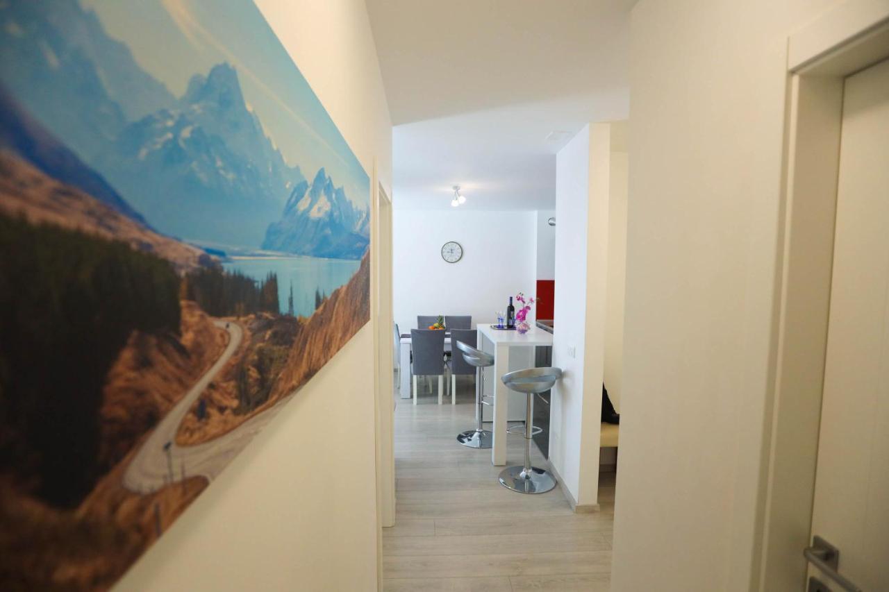 Apartman Petra มาคาร์สกา ภายนอก รูปภาพ