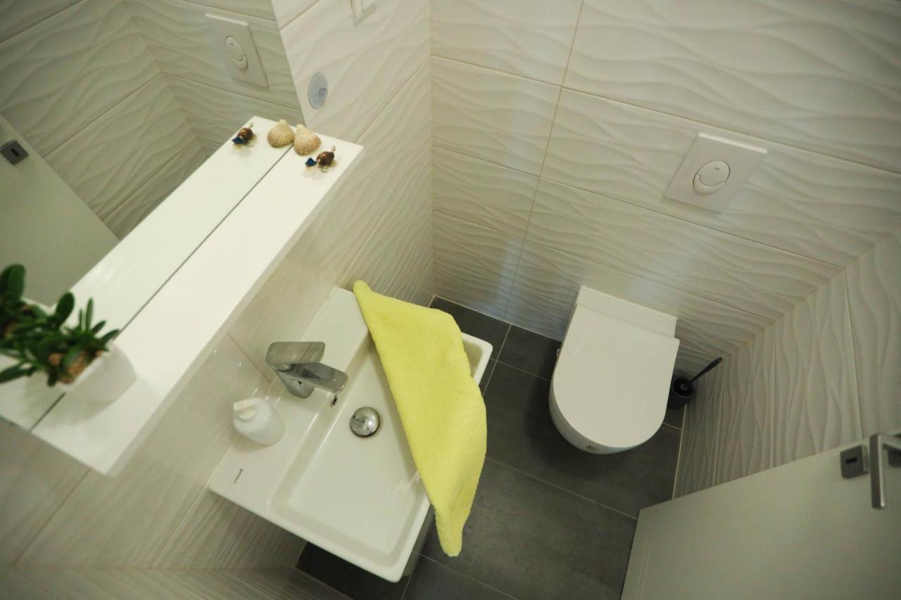 Apartman Petra มาคาร์สกา ภายนอก รูปภาพ
